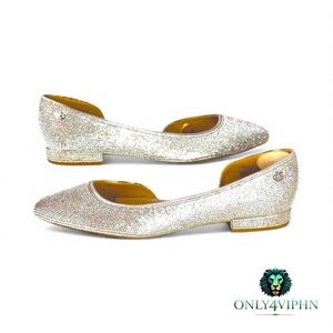 Juicy Couture Pointed Toe Silver
Rhinestone Ballet Flat.  Sz 8.5 NWOT